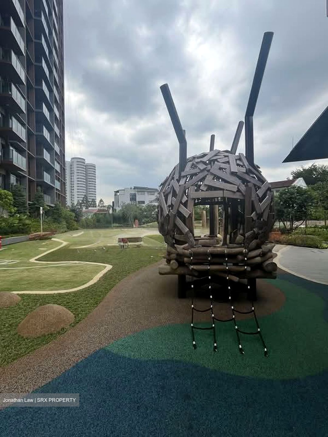 Amo Residence (D20), Apartment #529381341